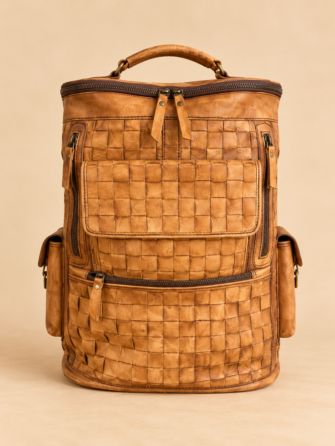 Leather Anyaman