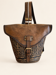 Borneo Round Saddle Bag Pack